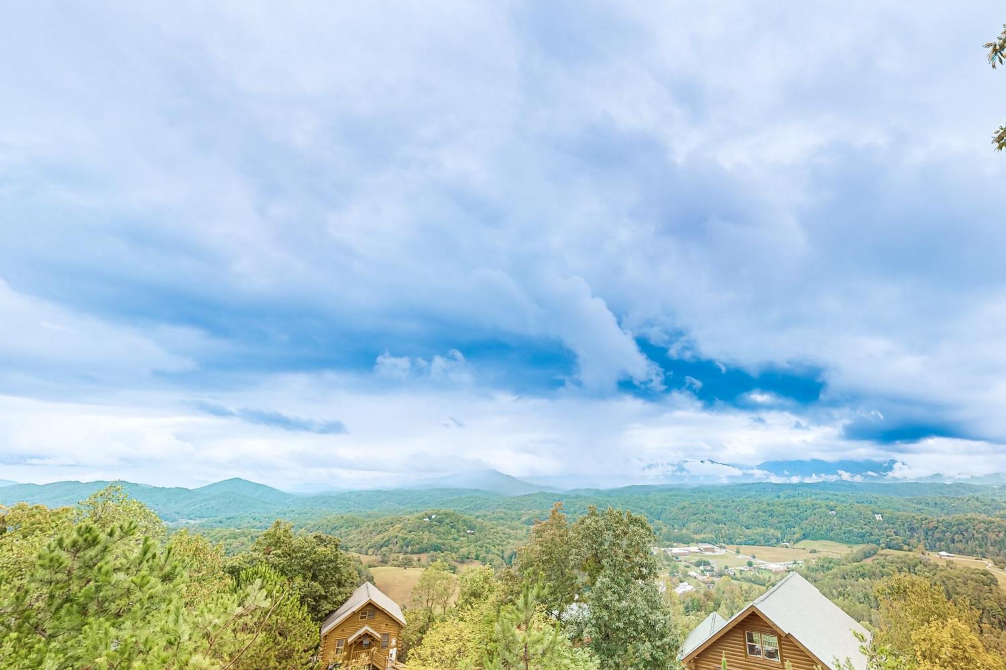 100 Mile View Villa Pigeon Forge Exterior photo